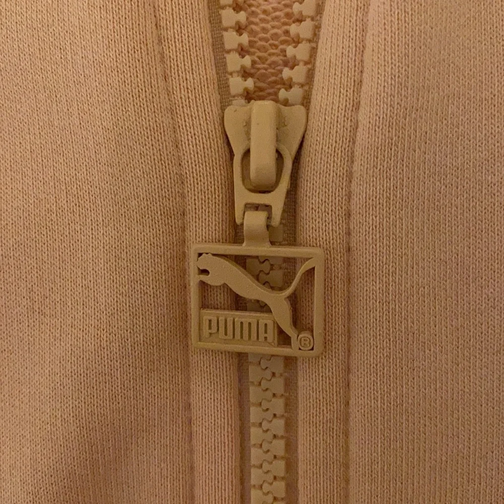 NWT Puma track jacket with zipper pink sand & white in color men size Large - Picture 3 of 10